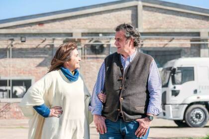 El contundente motivo por el que las pymes del agro apoyan la reforma laboral de Milei 9 Marcelo Festa y su mujer Patricia, dueños de la pyme láctea de General Las Heras