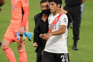 “Marcelo Gallardo no entiende nada de marcadores centrales”