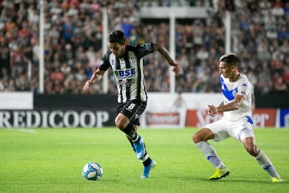 Marcelo Meli, uno de los experimentados de Central Córdoba