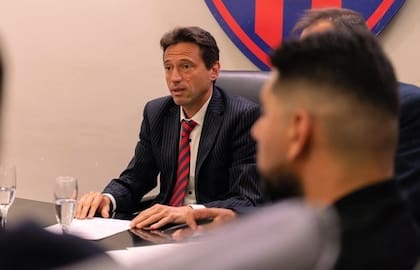 Marcelo Moretti, en el ojo de la tormenta en San Lorenzo