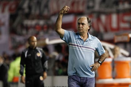 Marcelo Oliveira, el entrenador de Cruzeiro, en el último partido ante River, en el Monumental