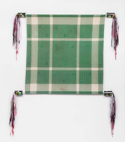 Marcelo Pombo, Mantel, 1990
