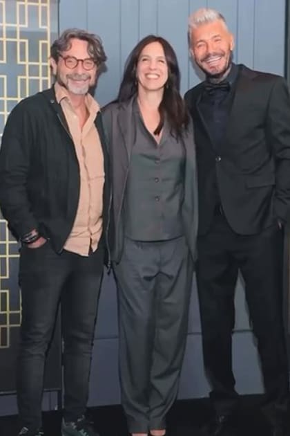 Marcelo posa con su ex Paula Robles. La bailarina y coreógrafa fue con su nuevo novio, Guillermo Franco.