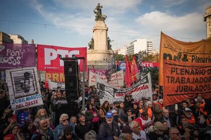 Marcha de jubilados al Congreso de la Nación