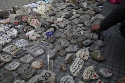 Marcha de la piedras en Plaza de Mayo