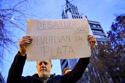 Postales de la protesta en el centro de la ciudad de Mendoza