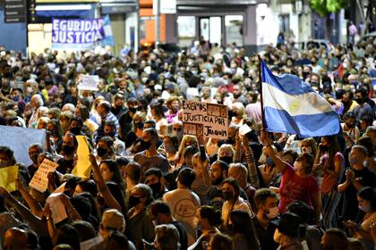 Marcha en Rosario en pedido de justicia por el asesinato de Joaquín Fernando Pérez