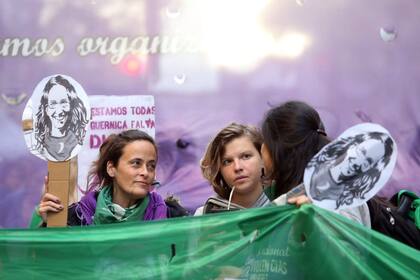 Marcha Ni una menos por Avenida de Mayo