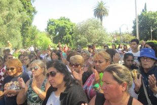 Marcha para pedir justicia en Lobos por la chica drogada y violada en un cumpleaños
