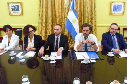 Marcó del Pont, Todesca Bocco, Guzmán, Cafiero y Kulfas, en la Casa Rosada