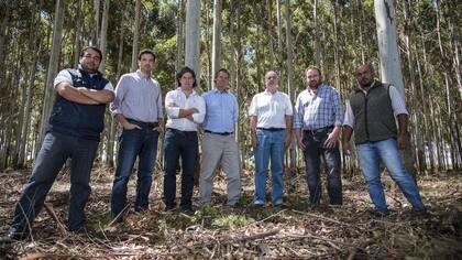 Marco Mendoza, Ariel González, Agustín Dranovsky, Marcos Pereda, Gustavo Cetrángolo, Matías Krumrick y Bruno Acevedo