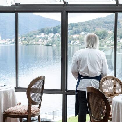 Marco Sacco en Piccolo Lago di Verbania, el restaurante con vista al lago Mergozzo, ubicado en Italia (Foto/@marcosaccochef)