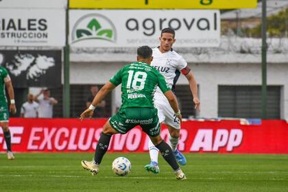 Marcone encara ante la marca de Iván Morales