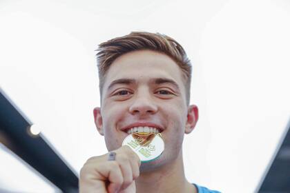 Marcos Moneta, la figura de la final ganada en Vancouver a Fiji por 29 a 10 y galardonado como mejor jugador de seven del mundo el año pasado.