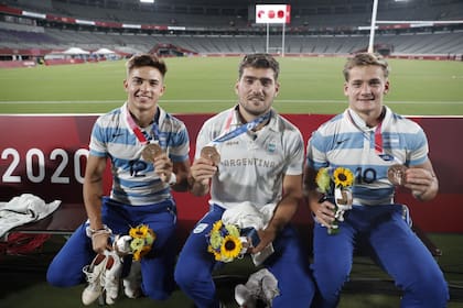 Marcos Moneta, Santiago Alvarez y Santiago Mare, tres Pumas medallistas de los Juegos de Tokio 2020