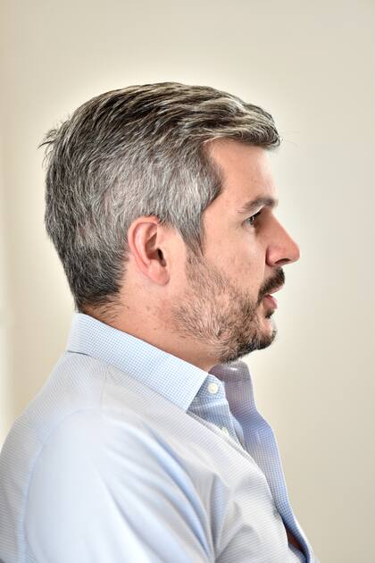 Marcos Peña durante la entrevista con LA NACION en la quinta presidencial de Olivos