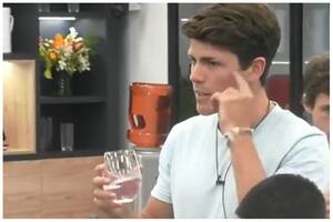 Marcos perdió la paciencia y protagonizó un tenso cruce con Juan