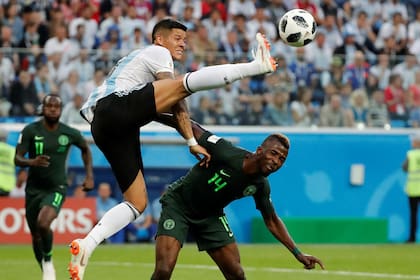 Marcos Rojo el juego en alto