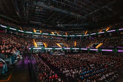 María Becerra habló en el marco de la Experiencia Endeavor Sub20 en el Movistar Arena