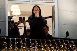 María Corina Machado salió de la clandestinidad y se mostró en público por primera vez en Oslo