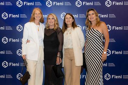 María de Narváez, Agustina Fendrik, Regina Castelli y Solange Lacase