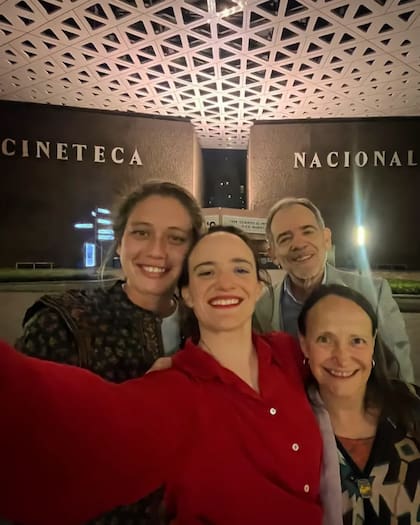 María es hija de Marcela Gómez Bolaños y Enrique Penella Jean (Foto: Instagram @mariapenella)