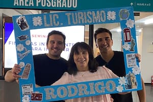 Por qué cada vez más adultos se anotan en la universidad