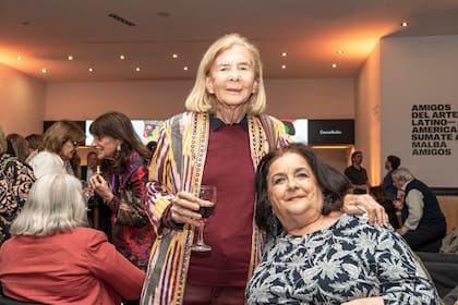 María Eugenia Cordero y Elena Spirandelli de Loson