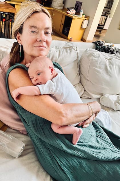 María Eugenia Laprida compartió fotos de Romeo, el segundo varón de su hija menor, Pilar, que está casada con Jerónimo Bas. Es el cuarto nieto de la Trilliza de Oro.