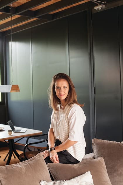María Eugenia Troncoso es consultora de negocios; junto a su pareja imaginaron su casa sobre un humedal en Tigre