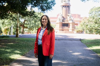 María Eugenia Vidal en la Plaza Francia del barrio porteño de Recoleta