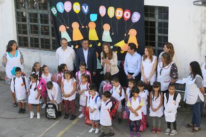 María Eugenia Vidal inicia el ciclo lectivo en una escuela de la provincia de Buenos Aires