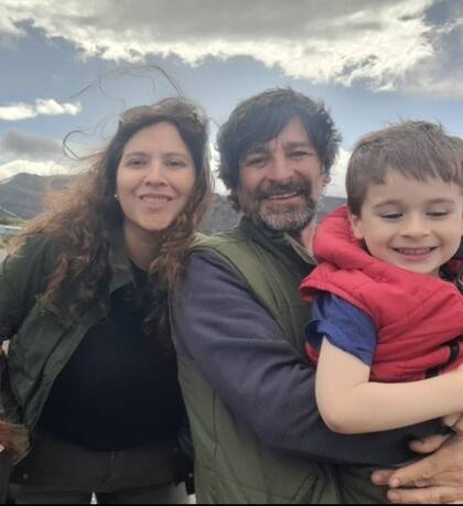 María Eugenia y Adrián tienen un hijo, Dante, de cinco años