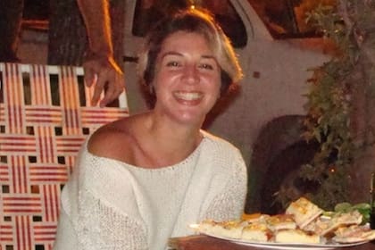 María Florencia Gómez Pouillastrou, militante del PC de Santa Fe asesinada a golpes en un camino rural de la localidad de San Jorge