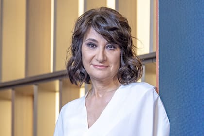 María Laura Santillán atravesó el año pandémico al frente de Telenoche y de su ciclo en CNN Radio. Durante los primeros días de diciembre, se fue de eltrece sin despedirse de los televidentes