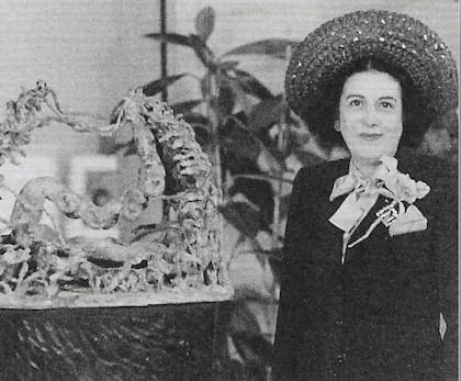 Maria Martins con Cobra Grande