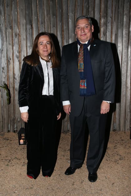 María Noel Crucci y su esposo, Carlos Enciso Christiansen, embajador del Uruguay en Argentina