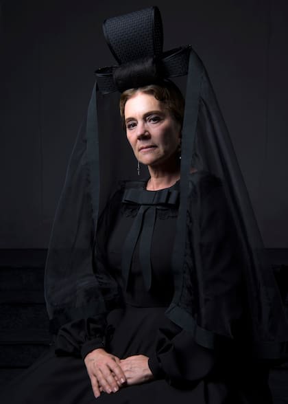 María Onetto en Bodas de sangre, el drama de Loca dirigido por Vivi Tellas que fue su último trabajo en teatro