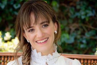 Su abuelo fue amado por todos los argentinos, ella es idéntica pero irrumpió con su estilo