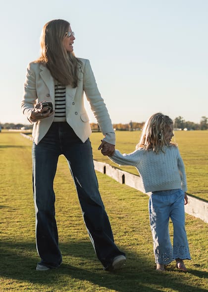 María Rapetti alentó a su marido, Gonzalo Pieres (h).