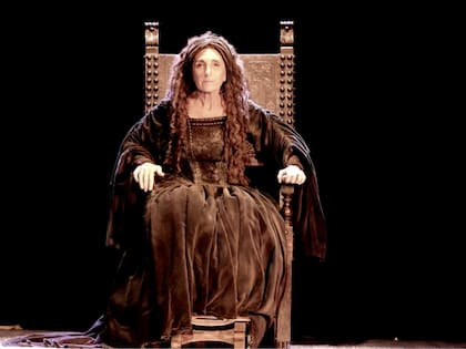 María Seghini, gran actriz de Juana, la loca, dirigida por Ana Padilla
