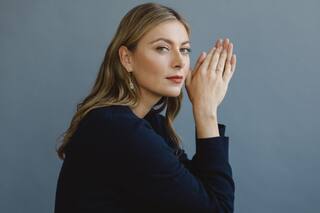 El entrenamiento de Maria Sharapova con un atuendo que “no usaba hace años”