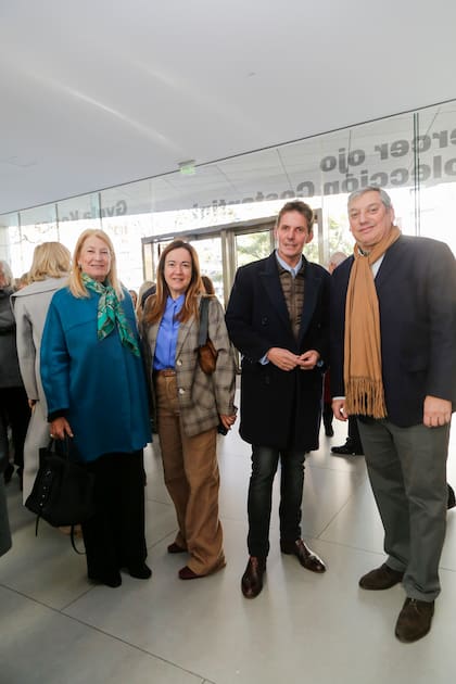 María Taquini de Blaquier, Noel Crucci, Gerard Confalonieri y Carlos Enciso Christiansen, embajador de Uruguay
