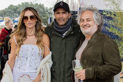 María Vázquez, Adolfito Cambiaso y Guibert Englebienne, co fundador de Globant.