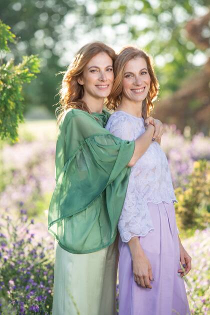 María y Paula Marull en la estancia Santa Elena, de Lujan
