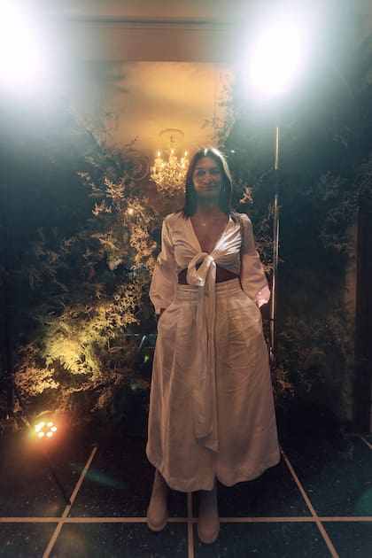 Mariana Arias en el desfile de Pucheta Paz