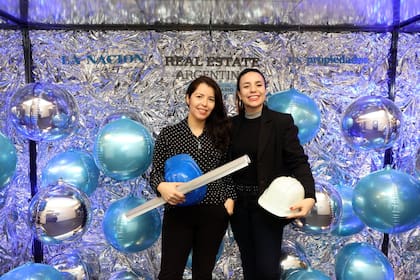 Mariana Estrada y Nataly Gramajo (Remax)