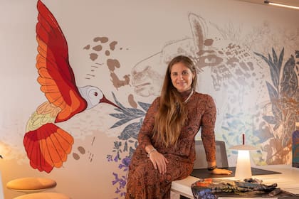 Marianela Guzmán Vercellesi en su primera participación en Experiencia Living. Lámpara 'Lula' sin cable (IDEA Iluminación).