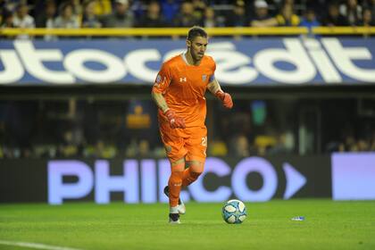 Nació futbolísticamente en Huracán, pero Estudiantes lo adoptó y terminará su carrera en La Plata