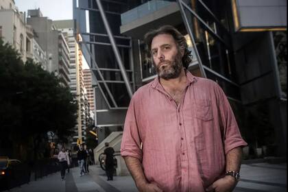 El cineasta Mariano Llinás, uno de los jurados del concurso